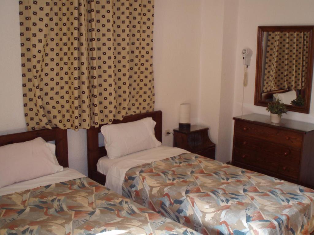 Pantazis Studios Aegina Kamer foto